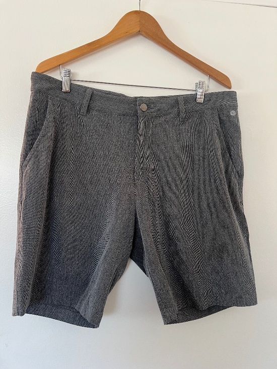 adidas Other - Adidas Men's Heathered Grey Golf Shorts Size 35